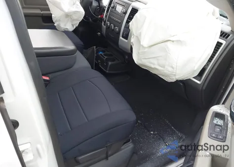 2010 Dodge Ram 1500 Slt/Sport/Trx z USA, uszkodzony, nr VIN 1D7RV1GT5AS263174